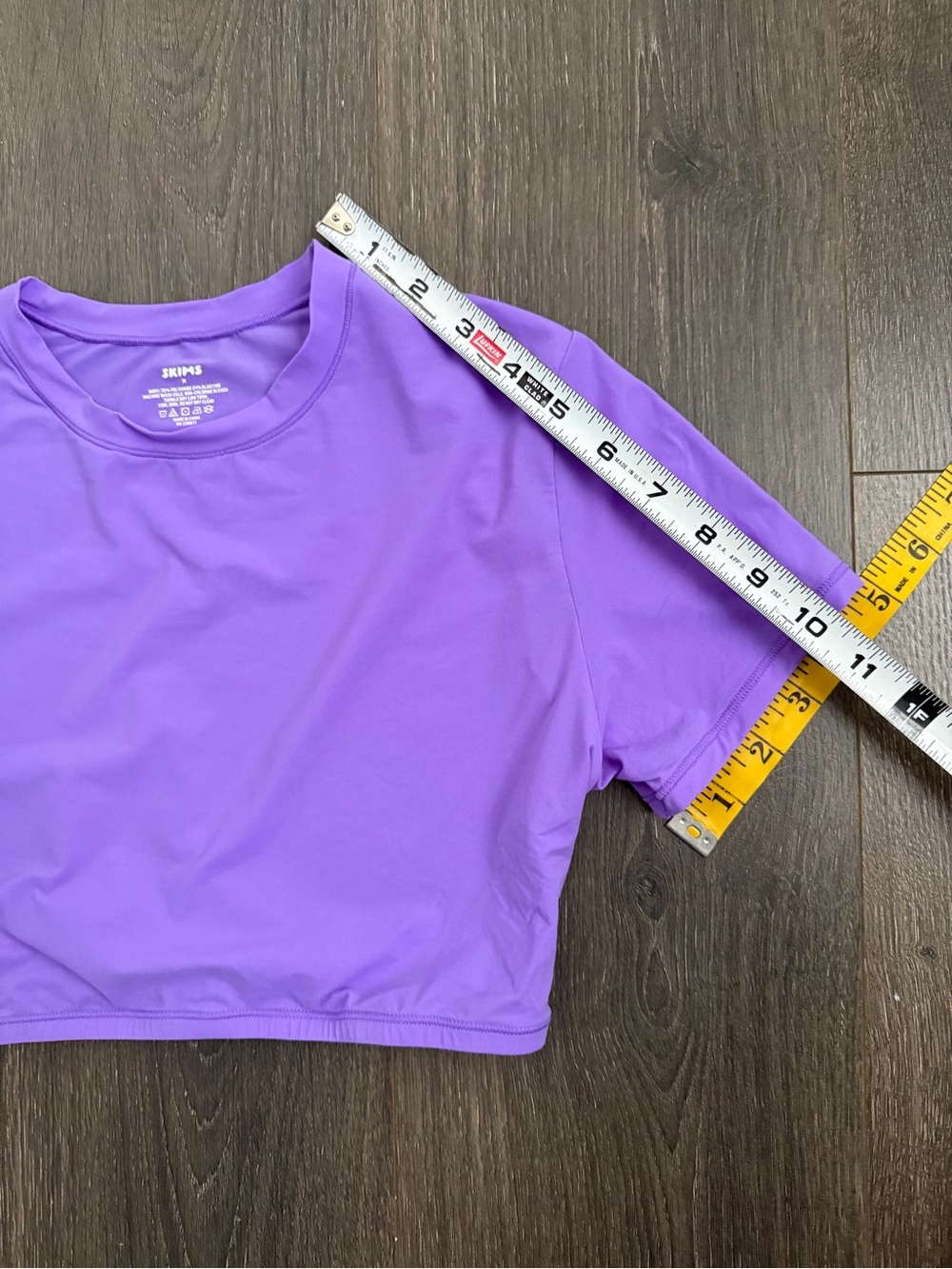SKIMS Lavender Purple Short Sleeve Cropped Tee Stretch Activewear Y2K size M Top - Picture 5 of 6